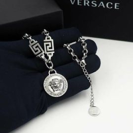 Picture of Versace Necklace _SKUVersacenecklace1305417129